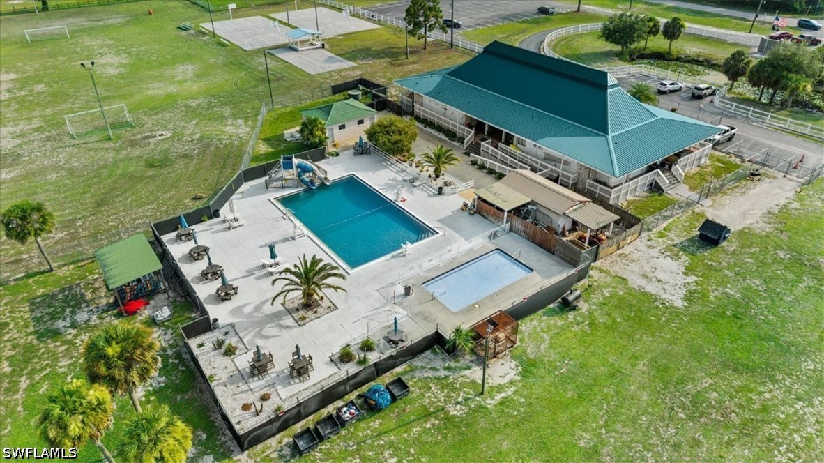 2 Bed SingleFamilyResidence for Sale in Clewiston, FL — photo 39