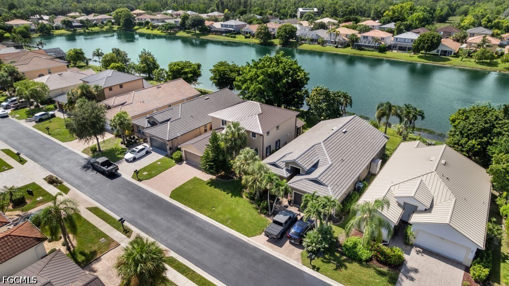 4 Bed Waterfront Home for Sale in Fort Myers, photo 39