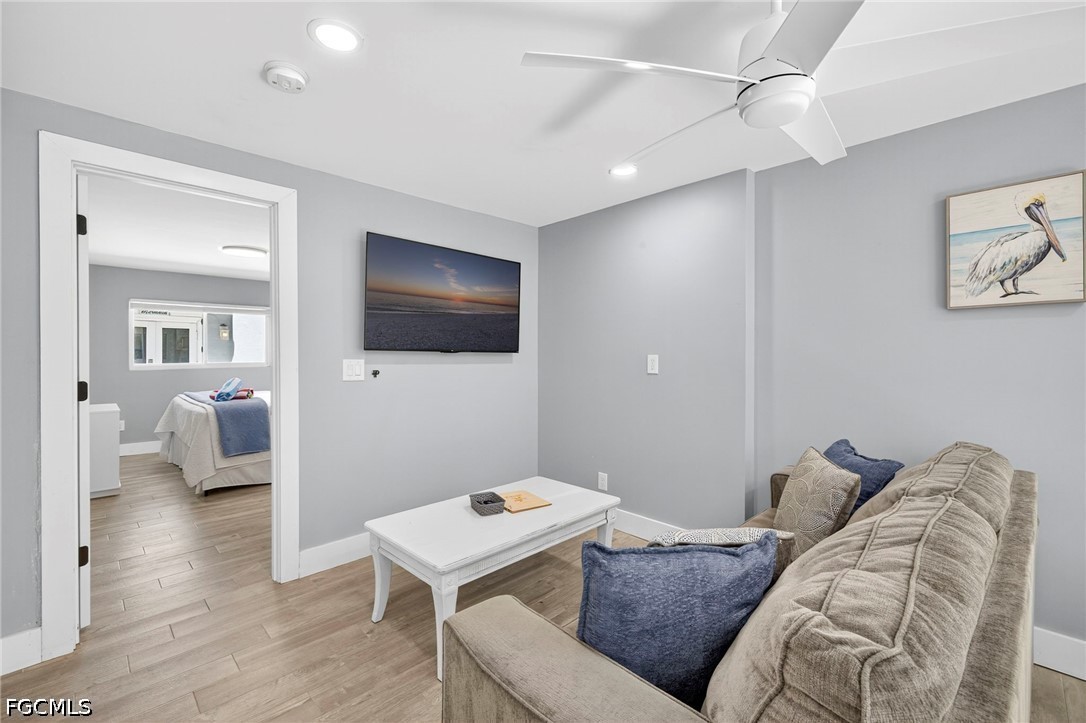 6 Bed Quadruplex for Sale in Seagrape, photo 39