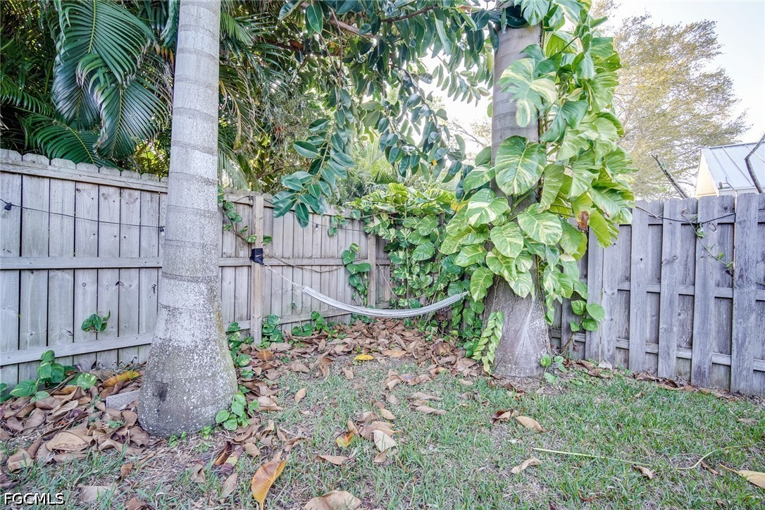 3 Bed SingleFamilyResidence for Sale in Banyan Cove, FL — photo 39