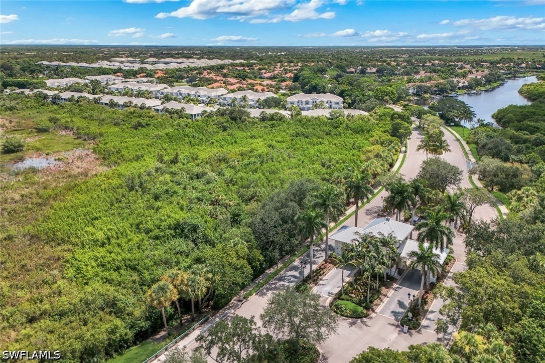 2 Bed Waterfront Home for Sale in Naples, photo 39