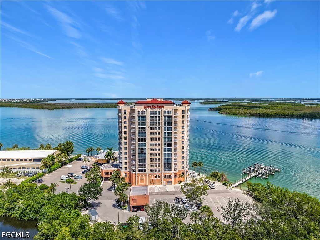1 Bed Waterfront Home for Sale in Fort Myers Beach, photo 39