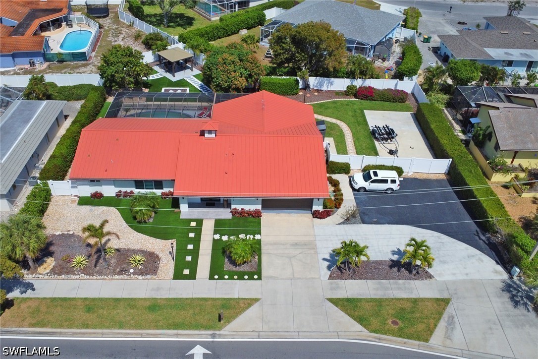 3 Bed Pool Home for Sale in Marco Island, photo 39
