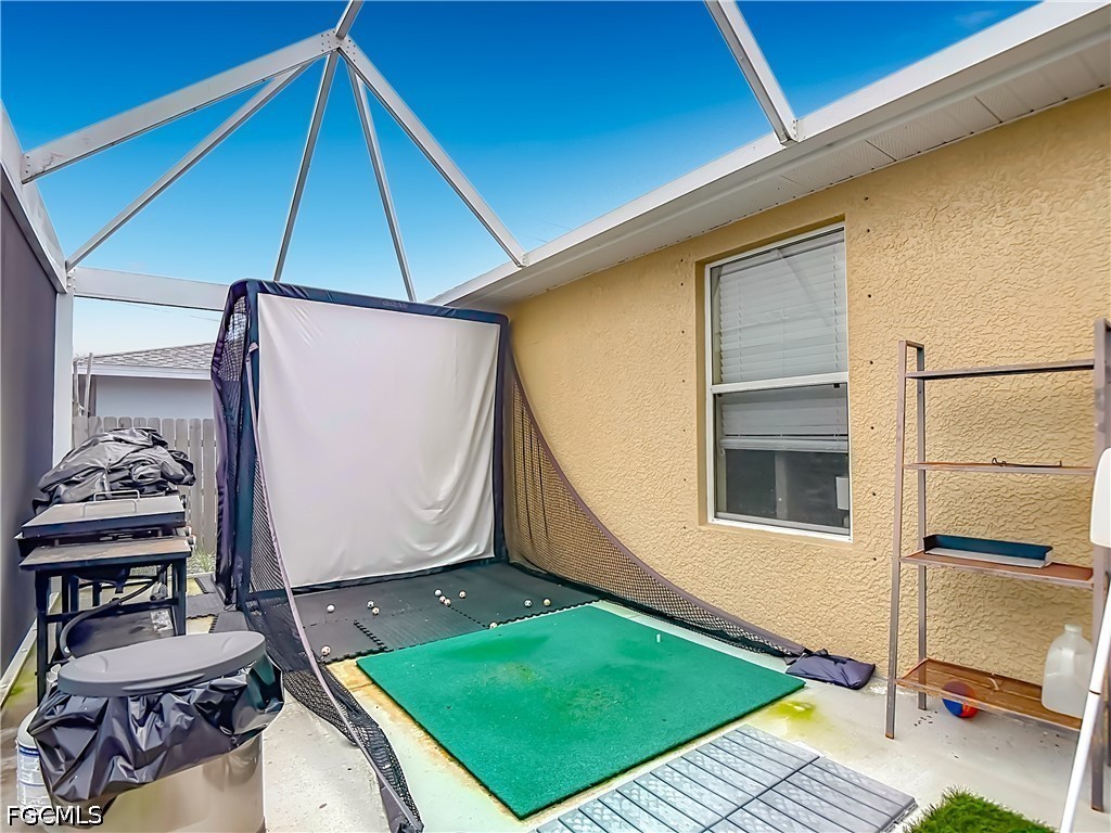 3 Bed SingleFamilyResidence for Sale in Cape Coral, photo 39