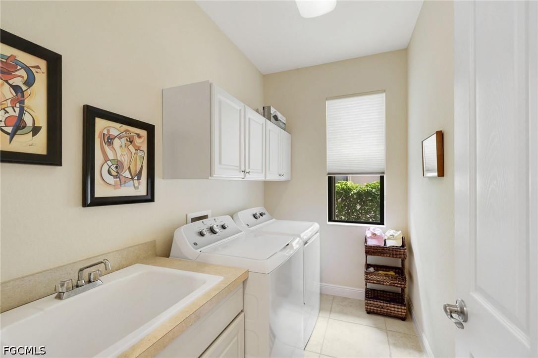 3 Bed Pool Home for Sale in Bonita Lakes, photo 39