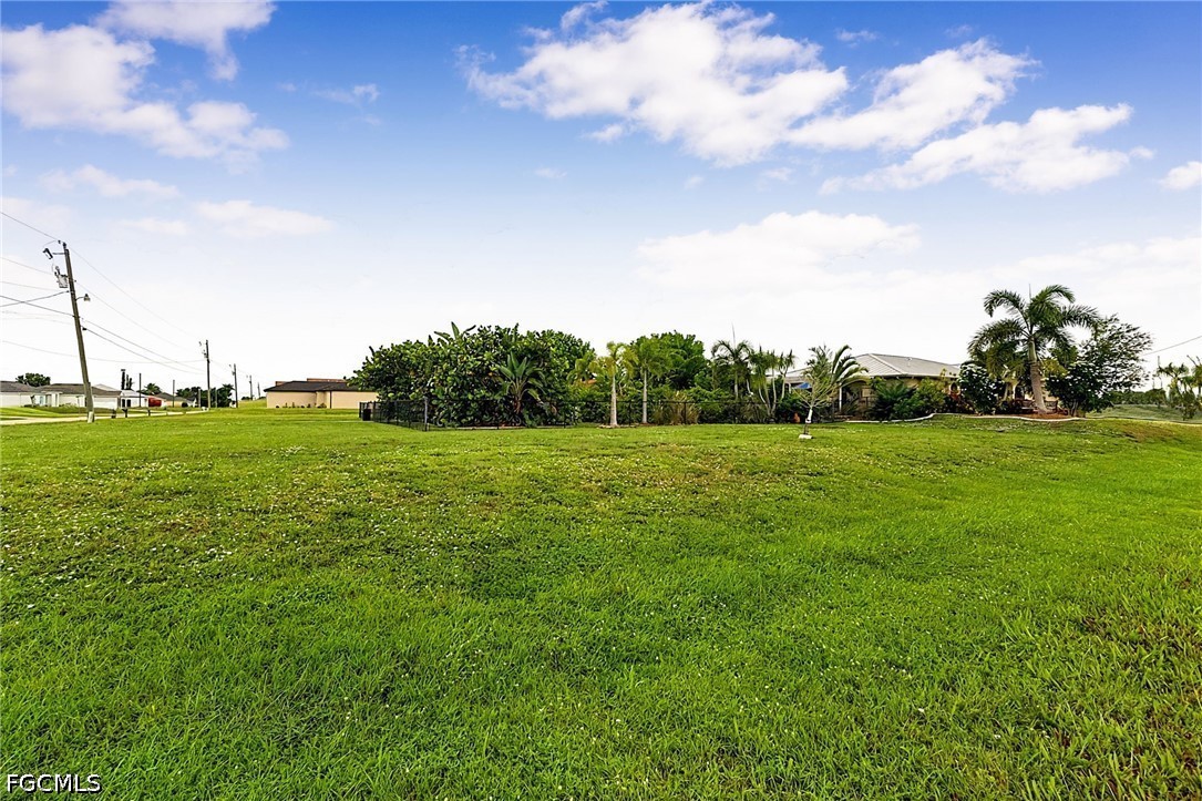 3 Bed Pool Home for Sale in Cape Coral, photo 39