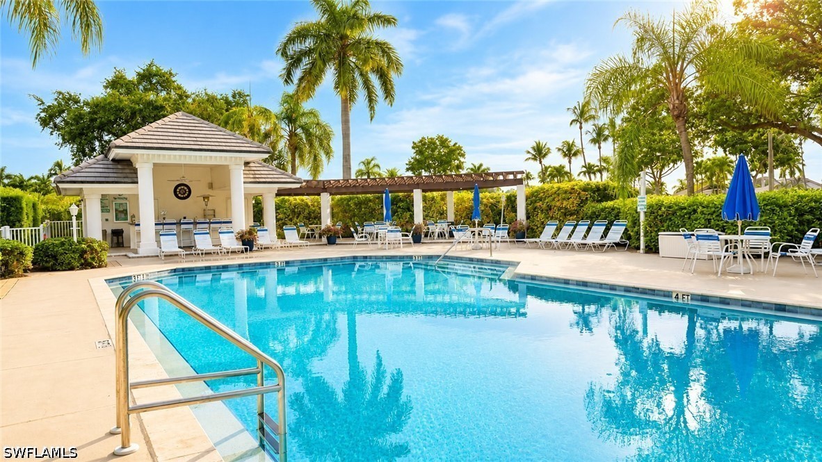 2 Bed Condominium for Sale in Twelve Oaks, photo 39