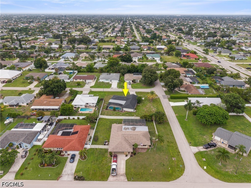 3 Bed Pool Home for Sale in Cape Coral, photo 39