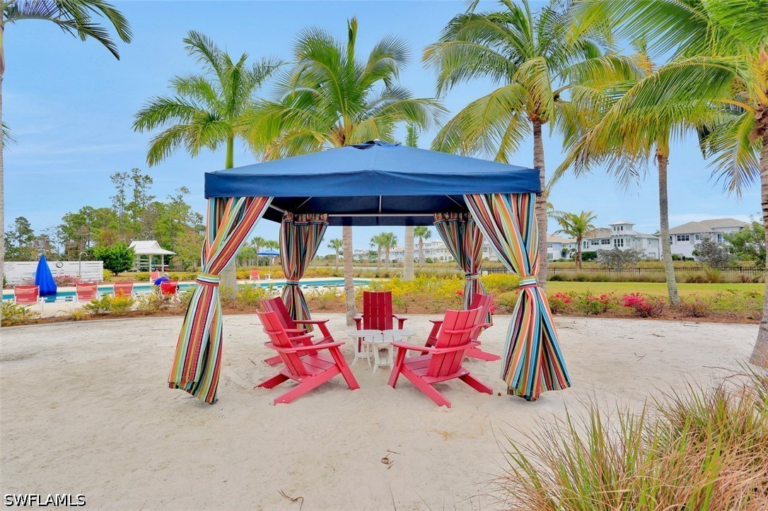 2 Bed Attached for Sale in Naples, photo 39