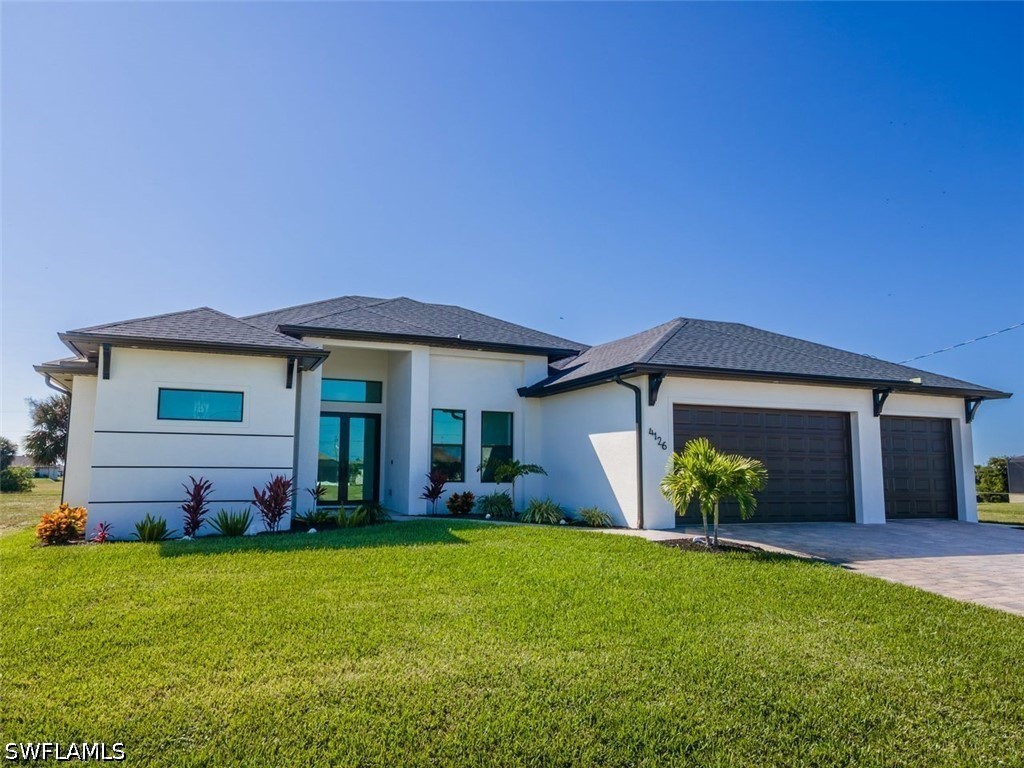 3 Bed SingleFamilyResidence for Sale in Cape Coral, photo 39