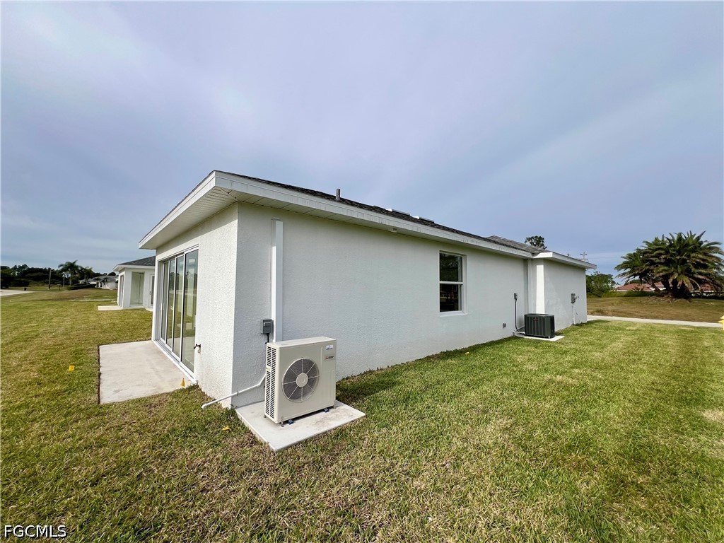 3 Bed Attached for Sale in Mirror Lakes, photo 39