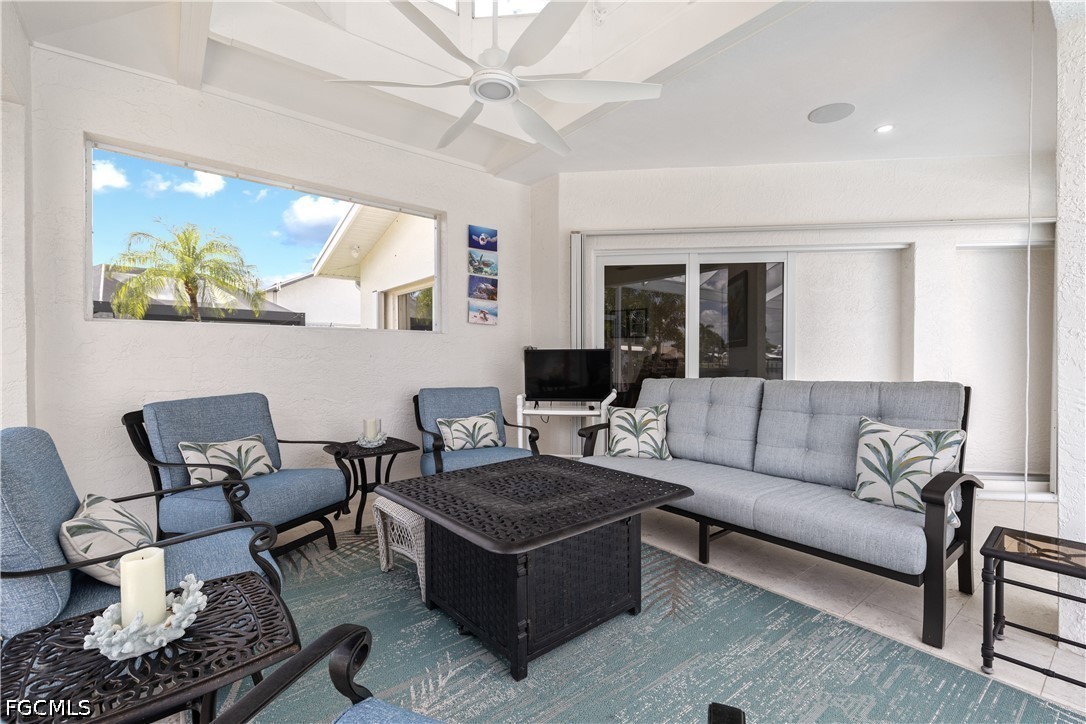 3 Bed Pool Home for Sale in Cape Coral, photo 39