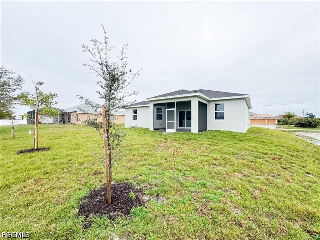 3 Bed SingleFamilyResidence for Sale in Cape Coral, photo 39