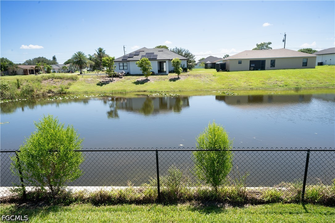 3 Bed Pool Home for Sale in Cape Coral, photo 39