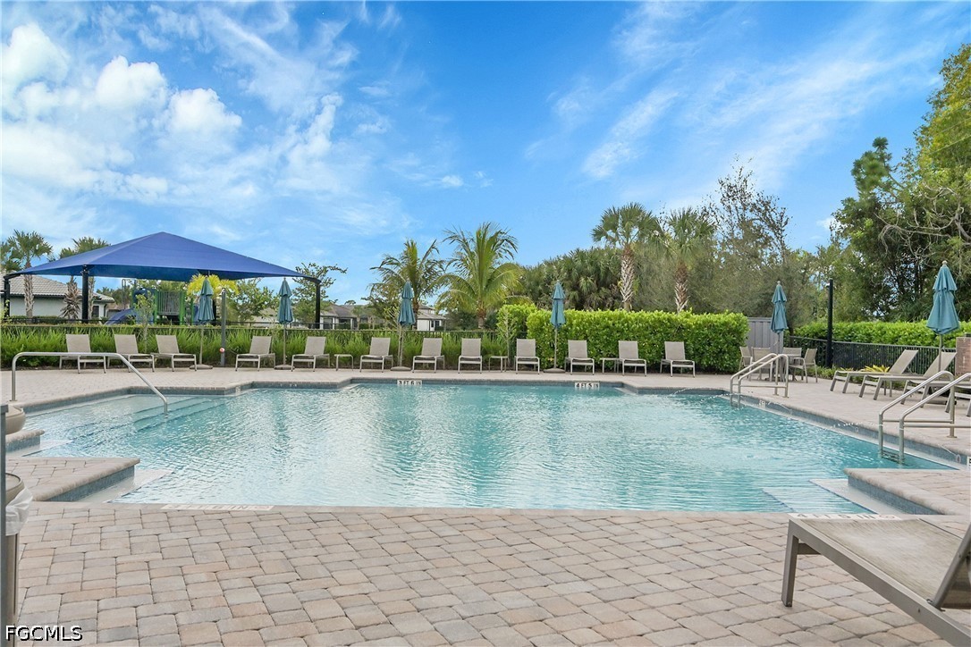 3 Bed Waterfront Home for Sale in Fort Myers, photo 39