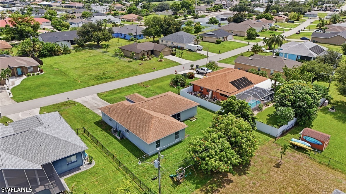 3 Bed SingleFamilyResidence for Sale in Cape Coral, photo 39