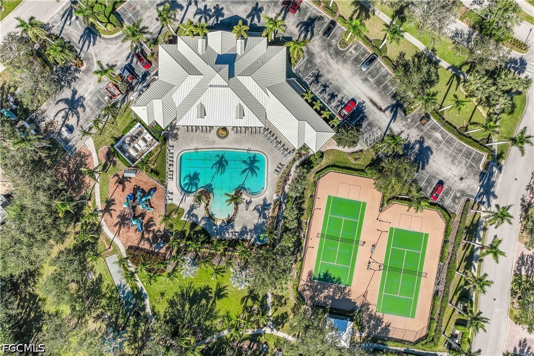 2 Bed Condominium for Sale in North Fort Myers, photo 39