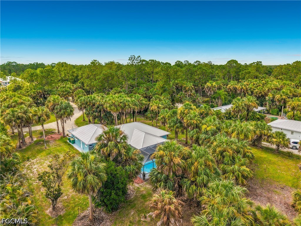 3 Bed Pool Home for Sale in Golden Gate Estates, photo 39