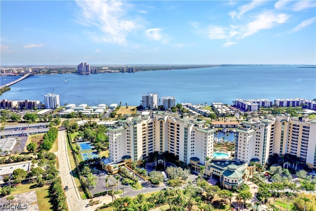 2 Bed Waterfront Home for Sale in North Star Yacht Club, photo 39