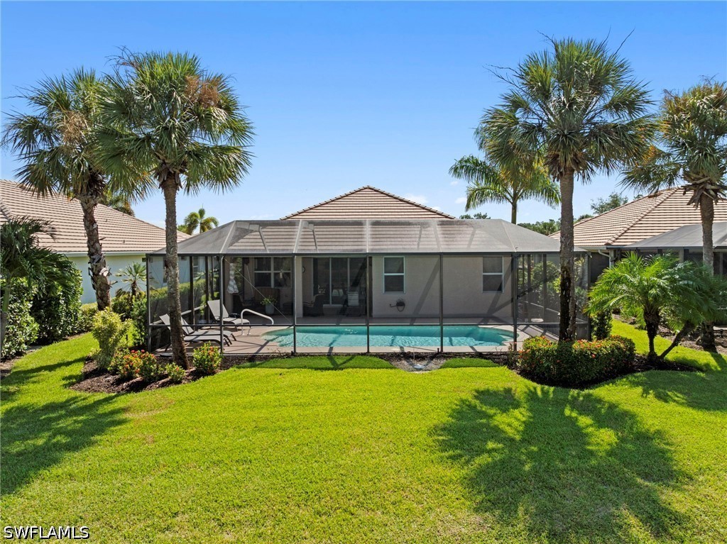 3 Bed Pool Home for Sale in Villa Capri, photo 39