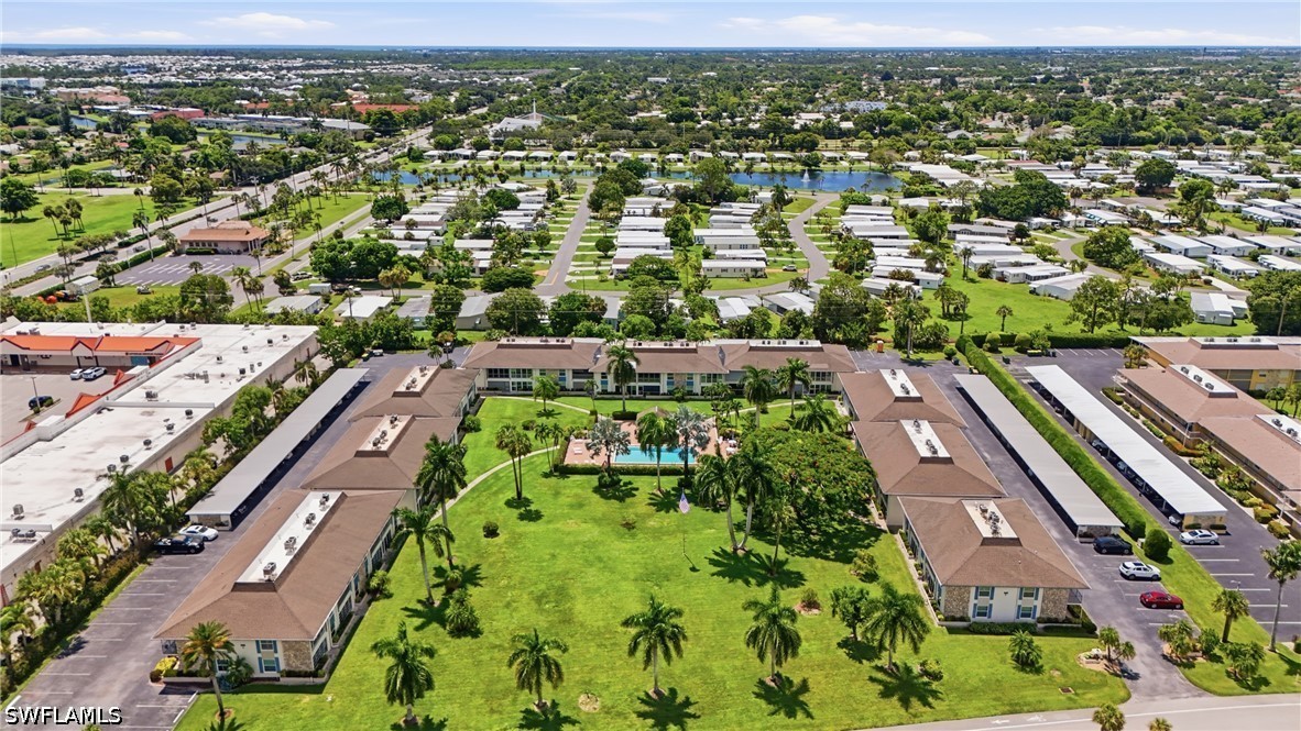 2 Bed Condominium for Sale in Naples, photo 39