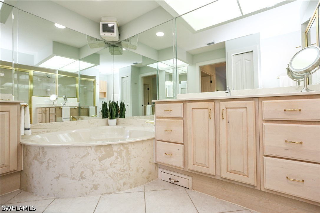 2 Bed Condominium for Sale in Grande Reserve, photo 39