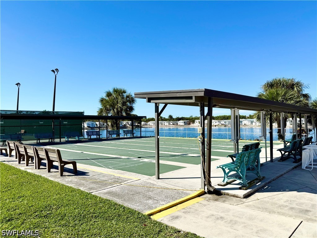 1 Bed ManufacturedHome for Sale in Naples, photo 39