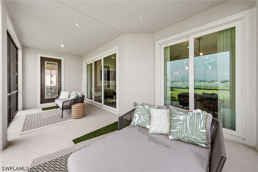 3 Bed Waterfront Home for Sale in Willowgreen, photo 39