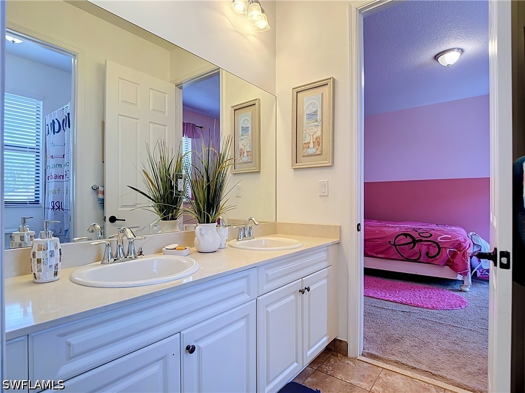 5 Bed Waterfront Home for Sale in Maple Ridge, photo 39