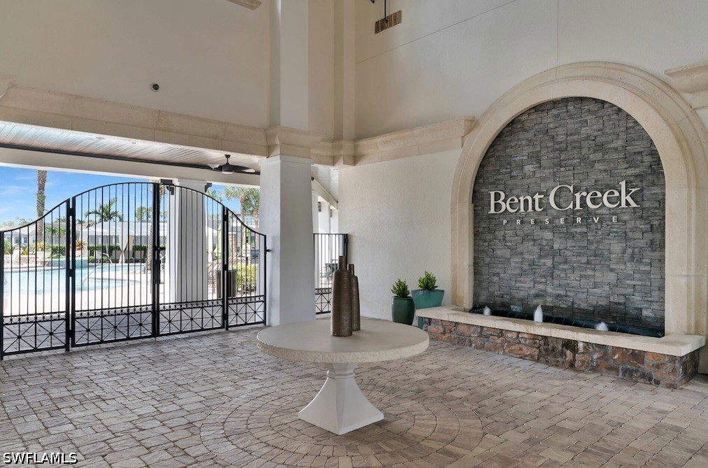 4 Bed SingleFamilyResidence for Sale in Naples, photo 39