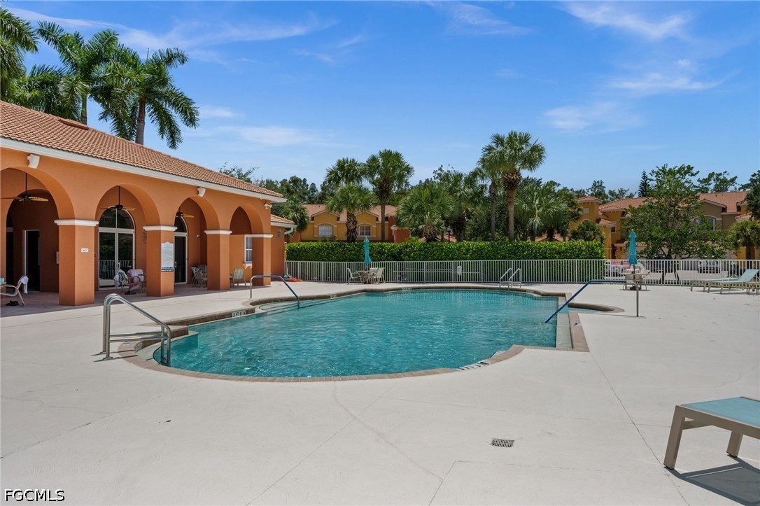 2 Bed Condominium for Sale in Portofino, photo 39
