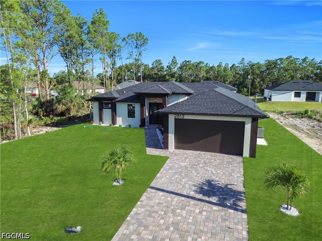 4 Bed SingleFamilyResidence for Sale in Lehigh Acres, photo 39
