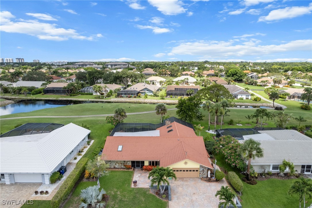 3 Bed Pool Home for Sale in Spanish Wells, photo 40