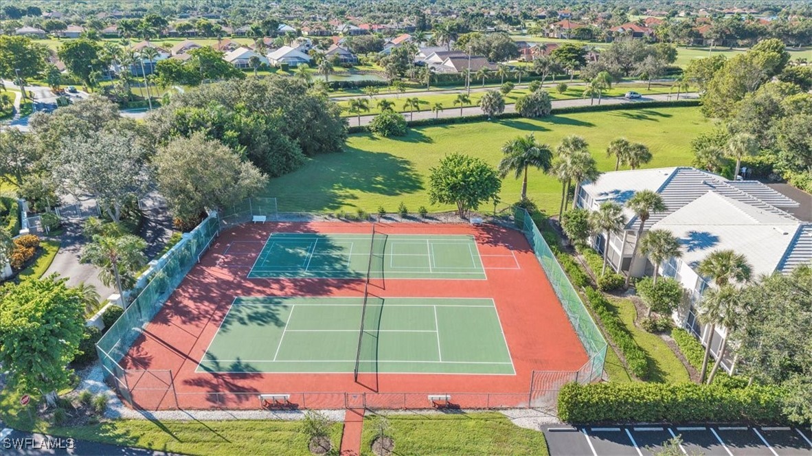 2 Bed Condominium for Sale in Twelve Oaks, photo 40