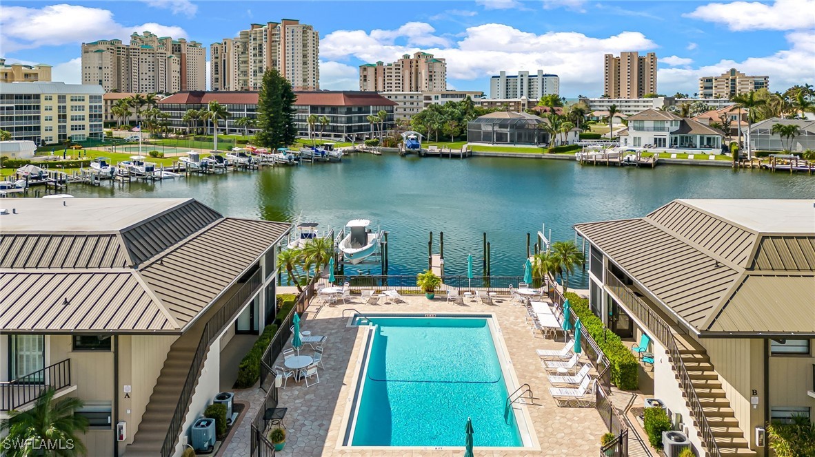 2 Bed Waterfront Home for Sale in Palm Isle, photo 40