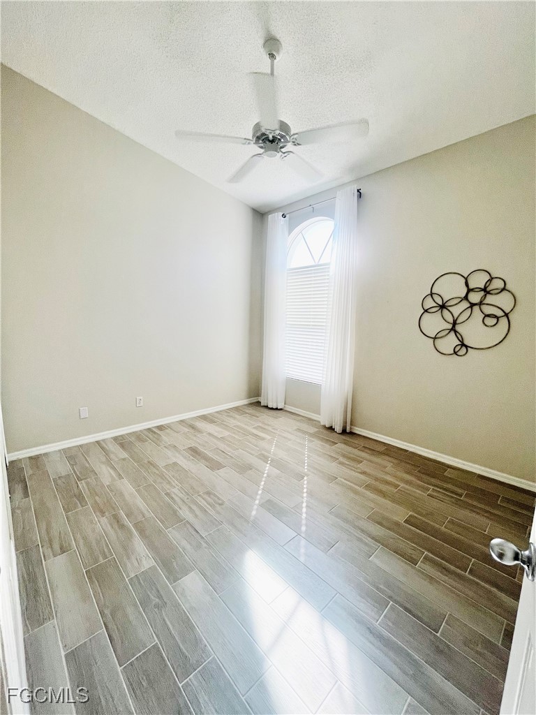 2 Bed Condominium for Sale in Bermuda Isles, photo 40