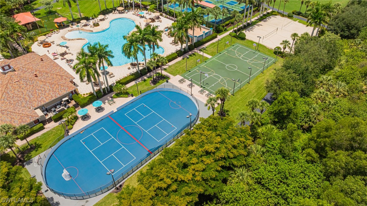 2 Bed Waterfront Home for Sale in Bella Terra, FL, $299,900 — photo 40