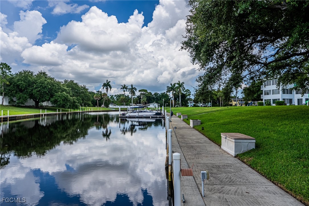 2 Bed Waterfront Home for Sale in Tropic Terrace, photo 40