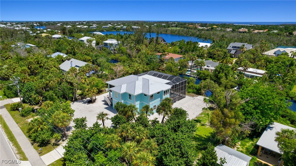 3 Bed Pool Home for Sale in Castaway Estates, photo 40