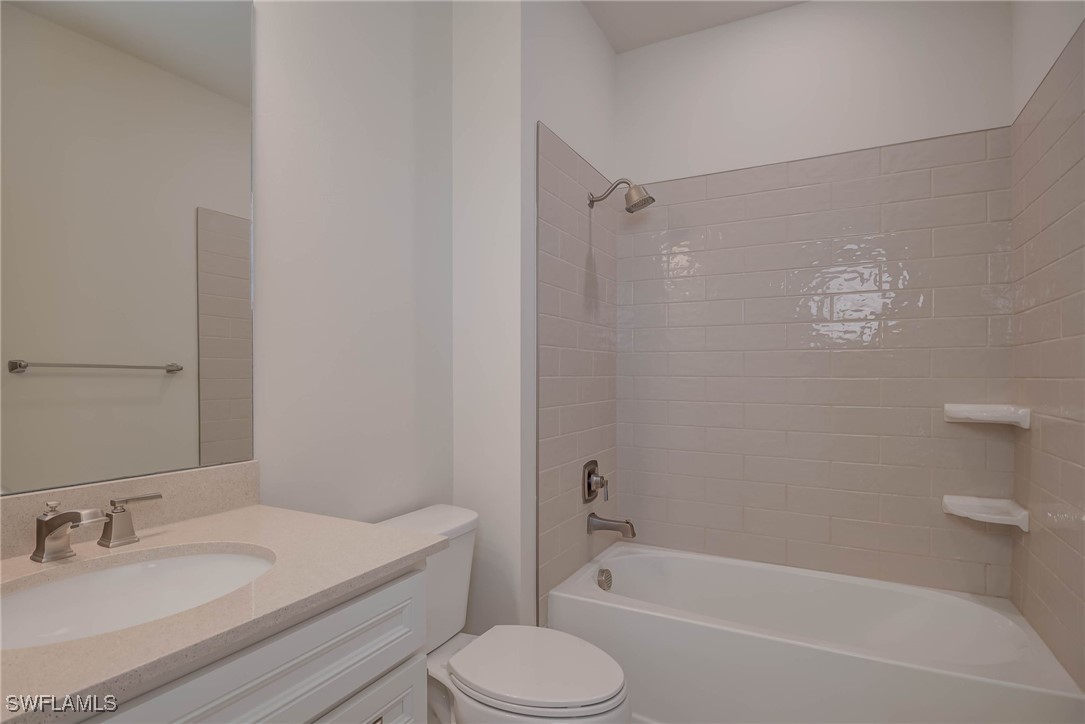 5 Bed SingleFamilyResidence for Sale in Avalon Park, photo 40