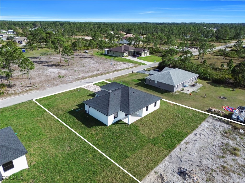 3 Bed SingleFamilyResidence for Sale in Lehigh Acres, photo 40