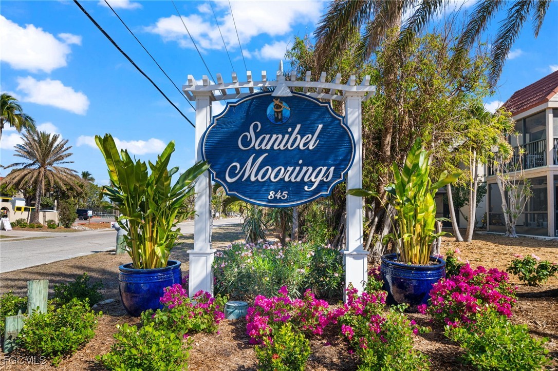 2 Bed Waterfront Home for Sale in Sanibel, FL, $799,000 — photo 40