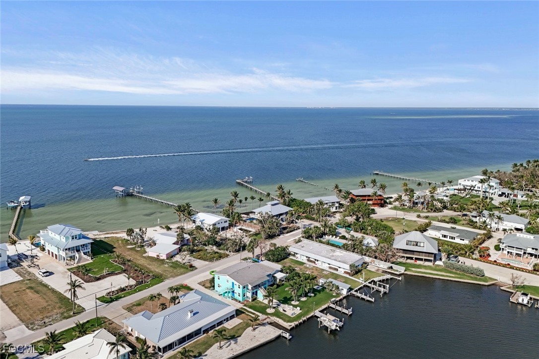 2 Bed Waterfront Home for Sale in Bokeelia, photo 40