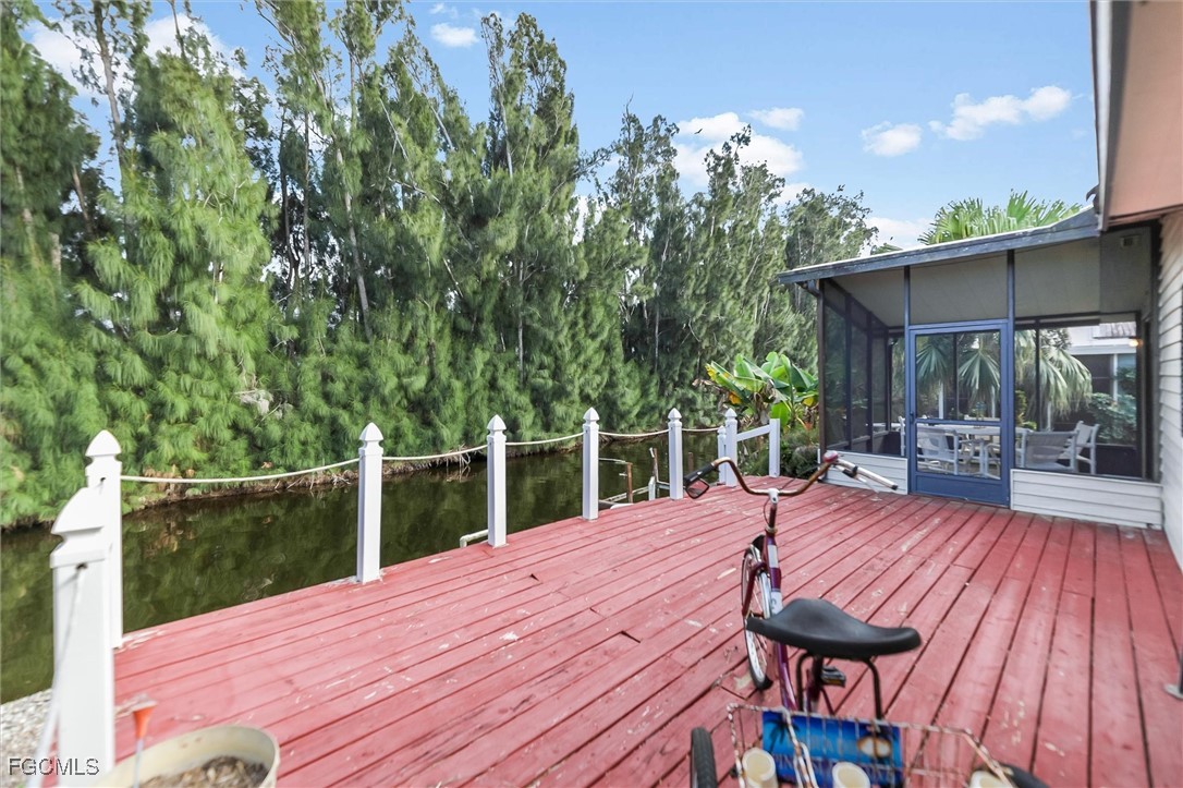 2 Bed Waterfront Home for Sale in Pine Island Cove, photo 40