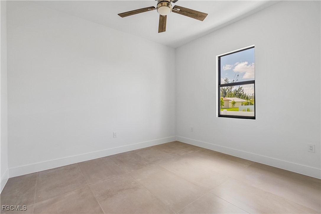 3 Bed Pool Home for Sale in Cape Coral, photo 40