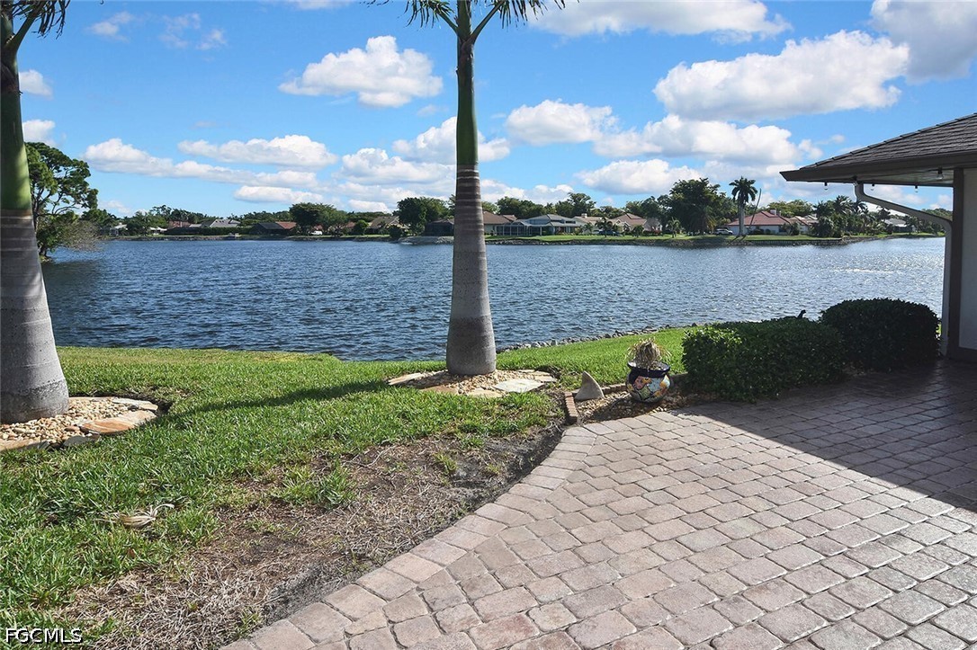 2 Bed Waterfront Home for Sale in Fort Myers, photo 40