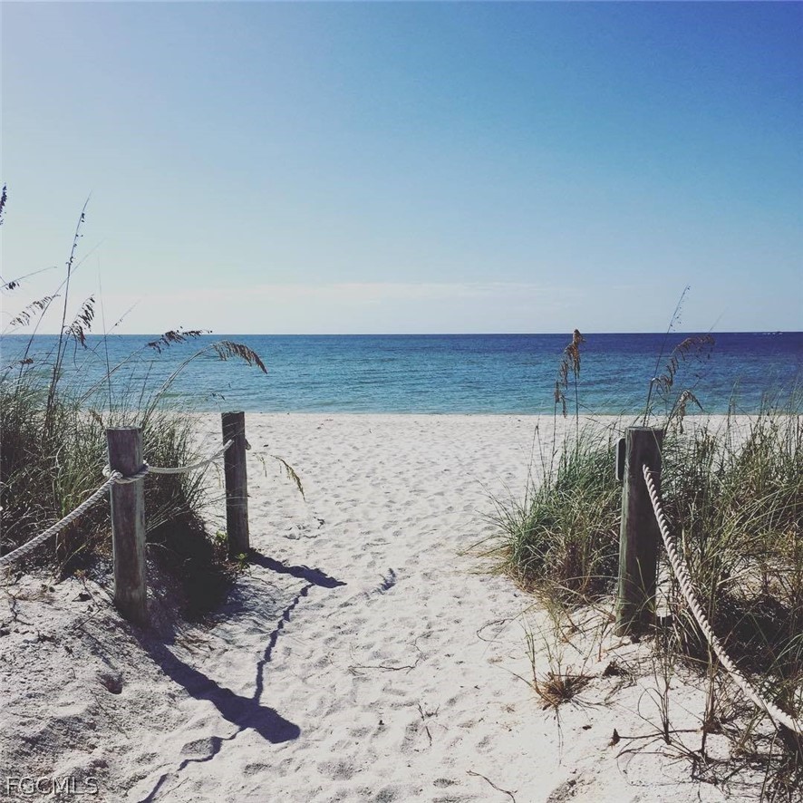 2 Bed Waterfront Home for Sale in Boardwalk Caper, photo 40