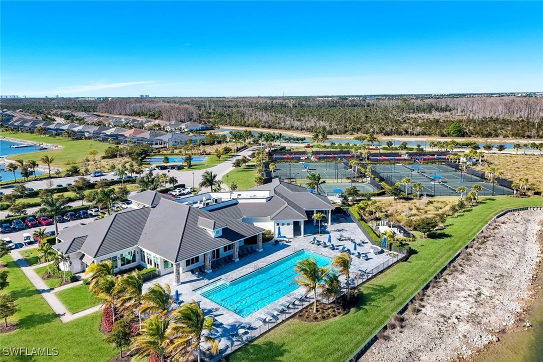 4 Bed Pool Home for Sale in Vista Wildblue, photo 40