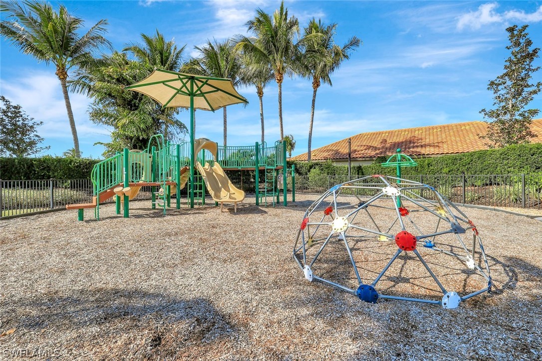 2 Bed Waterfront Home for Sale in Bonita Isles, photo 40