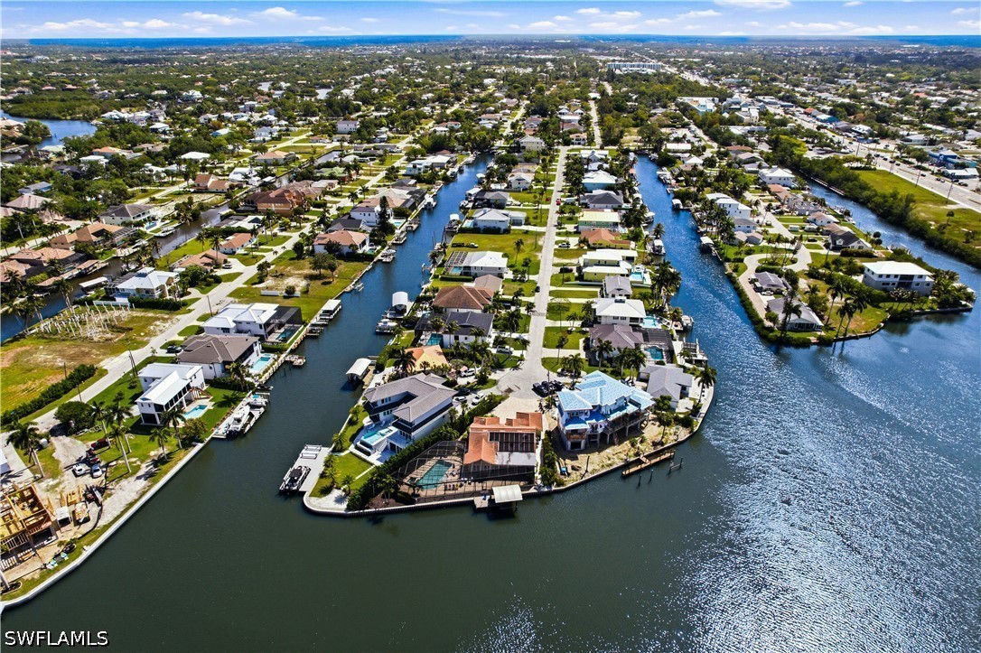 3 Bed Pool Home for Sale in Imperial Shores, photo 40